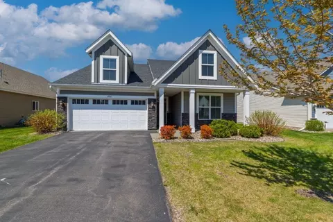 6782 92nd St S, Cottage Grove, MN 55016