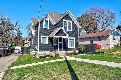 1313 Phelps St, Red Wing, MN 55066