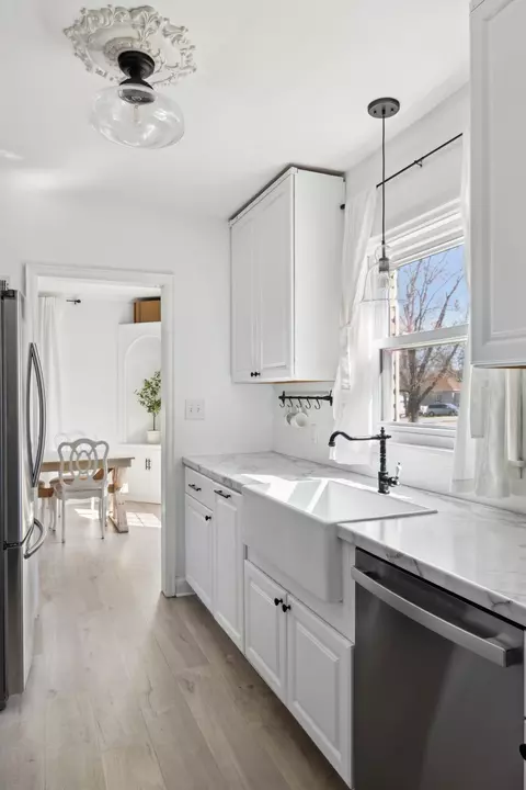 Kitchen - 624 Bluff Ave, Brainerd, MN 56401 photo 3 of 5