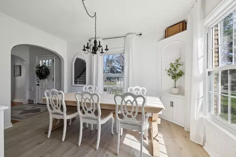 Dining - 624 Bluff Ave, Brainerd, MN 56401 photo 4 of 4
