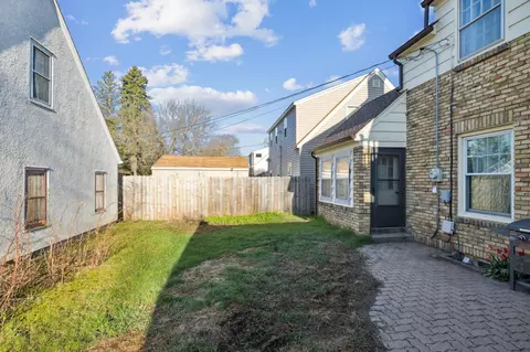 Exterior - 624 Bluff Ave, Brainerd, MN 56401 photo 5 of 11