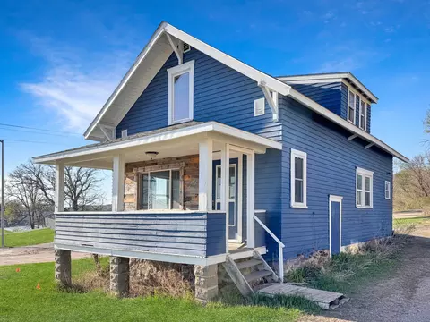 220 Oak St, Granite Falls, MN 56241