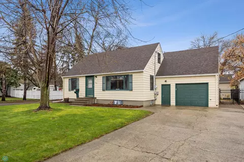 108 Francis St, West Fargo, ND 58078