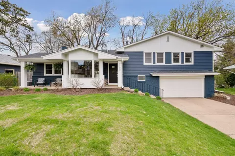 7100 W Shore Dr, Edina, MN 55435