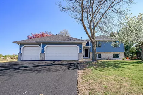 1322 123rd Ave NE, Blaine, MN 55434