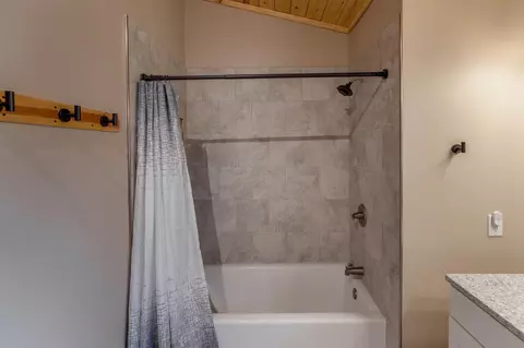 8667 Pine Cir, Pequot Lakes, MN 56472 photo 17