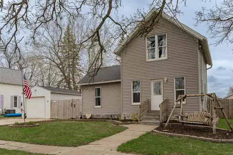 15 2nd St SE, Dodge Center, MN 55927