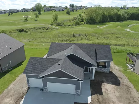 309 Highlands Ave, Zumbrota, MN 55992