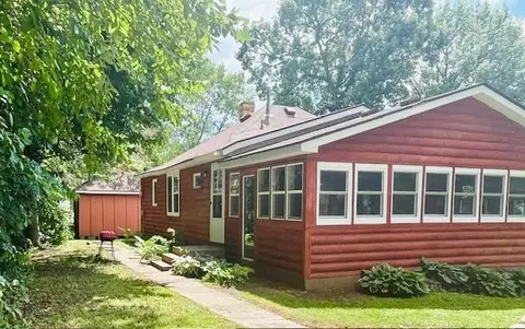 5407 White Cap Rd, Isle, MN 56342