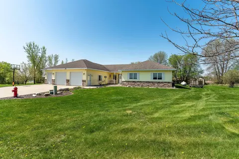 204 Meadow Cir, Ashby, MN 56309 photo 2