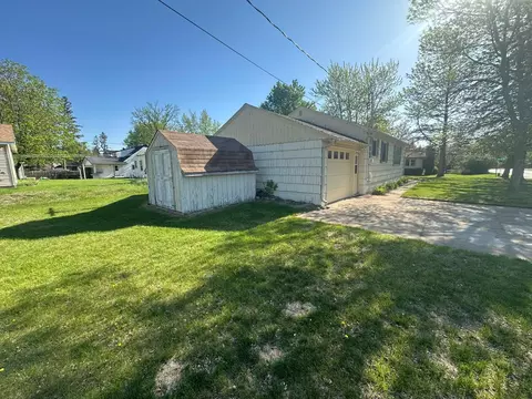 Exterior - 1222 SE 12th St, Brainerd, MN 56401 photo 2 of 3