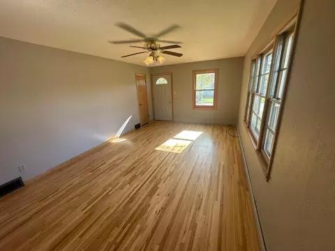 Living - 1222 SE 12th St, Brainerd, MN 56401 photo 2 of 3
