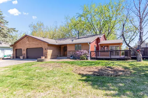 14790 Dundee Ave, Apple Valley, MN 55124
