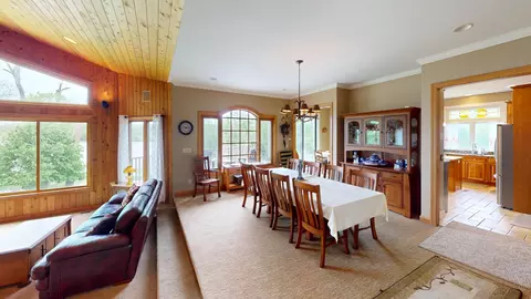 2704 Campus Ln, Albert Lea, MN 56007 photo 7