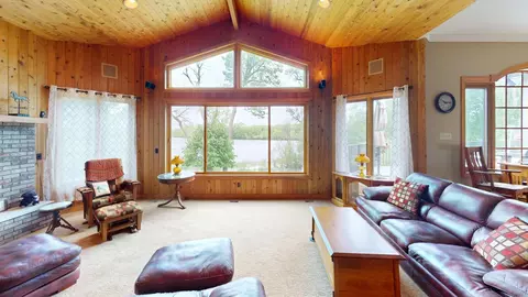 2704 Campus Ln, Albert Lea, MN 56007 photo 6