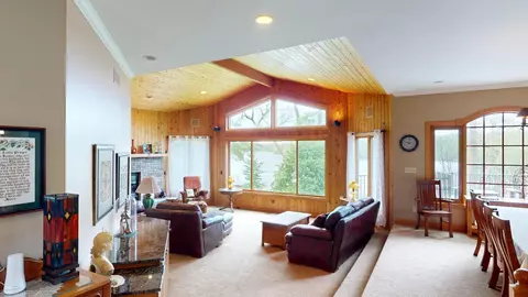 2704 Campus Ln, Albert Lea, MN 56007 photo 4