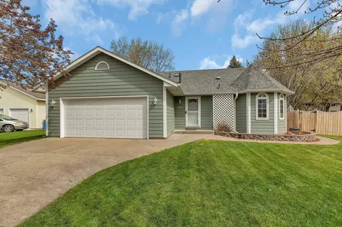 102 Grand Ave NE, Saint Michael, MN 55376