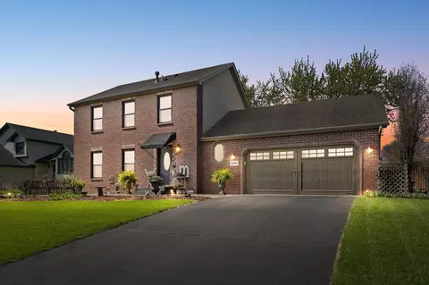 12138 Kerry St NW, Coon Rapids, MN 55433