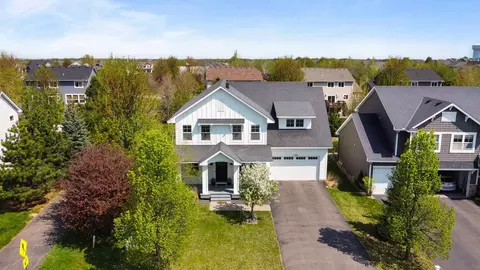 11464 Wagon Wheel Curv, Woodbury, MN 55129