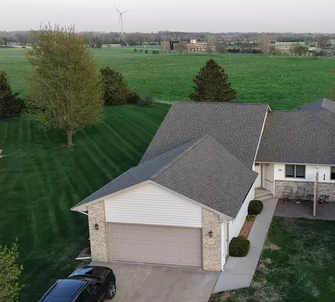 20 Line Dr, Morris, MN 56267 photo 2