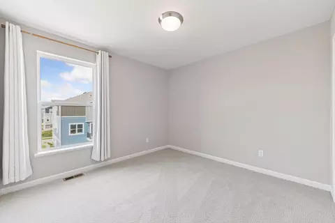Bedroom - 4730 Bottlebrush Ln, Minnetrista, MN 55331 photo 6 of 7