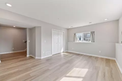 Living - 4730 Bottlebrush Ln, Minnetrista, MN 55331 photo 7 of 8