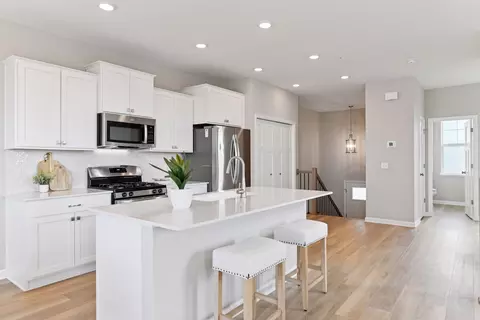Kitchen - 4730 Bottlebrush Ln, Minnetrista, MN 55331 photo 1 of 4