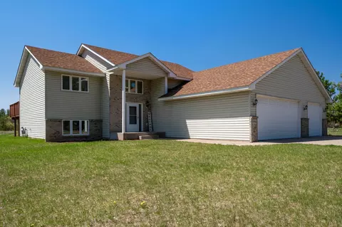 31946 147th St, Princeton, MN 55371