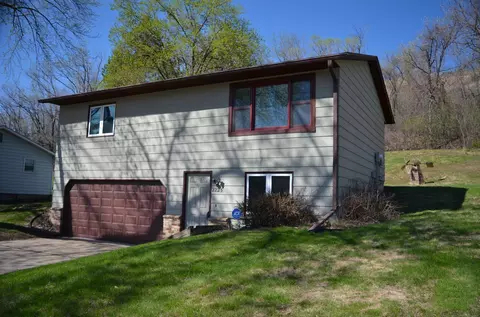 2225 Bush St, Red Wing, MN 55066