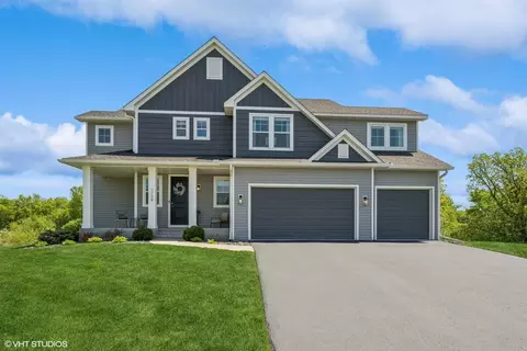 4738 Maas Ct, Minnetrista, MN 55375