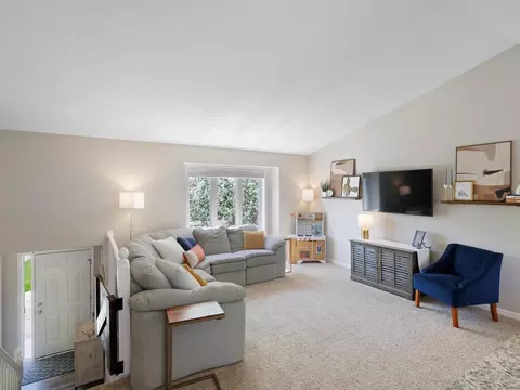 7062 Eagle Trl, Centerville, MN 55038 photo 9