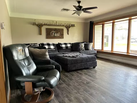 2250 18th Ave, Windom, MN 56101 photo 11