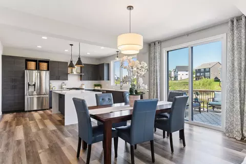 10150 Harvest Trl, Victoria, MN 55386