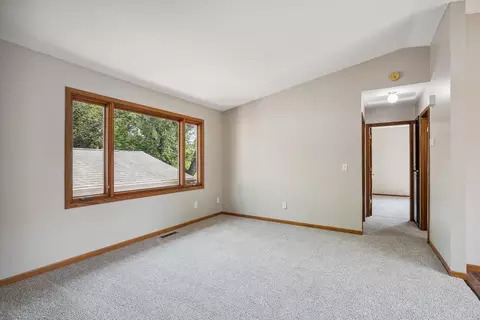 6913 Sumac Ct, Centerville, MN 55038 photo 21