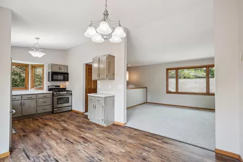 6913 Sumac Ct, Centerville, MN 55038 photo 18
