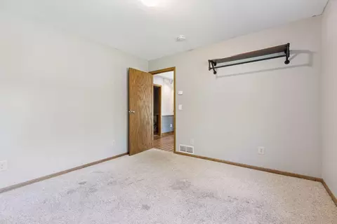 Bedroom - 4291 Augusta Ln, Eagan, MN 55123 photo 7 of 7