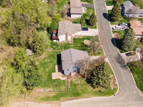 View/Area - 4291 Augusta Ln, Eagan, MN 55123 photo 3 of 4