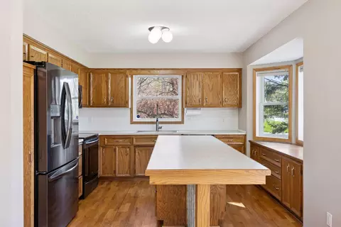 Kitchen - 4291 Augusta Ln, Eagan, MN 55123 photo 2 of 5