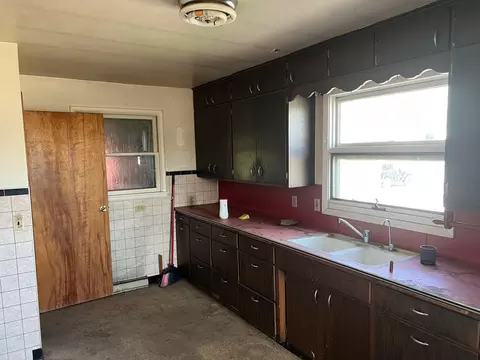 Kitchen - 400 Main St, Ashby, MN 56309 photo 1 of 2