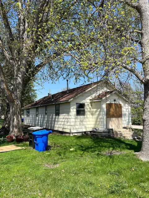 Exterior - 400 Main St, Ashby, MN 56309 photo 2 of 4
