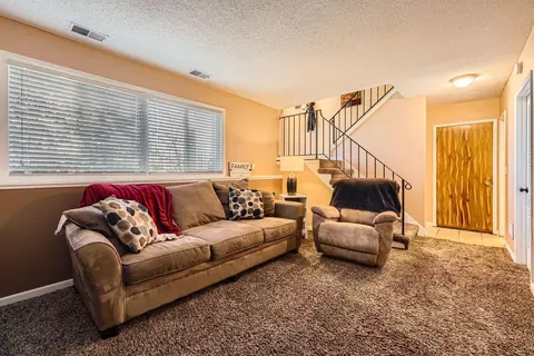 3803 Laurel Ct, Eagan, MN 55122 photo 18