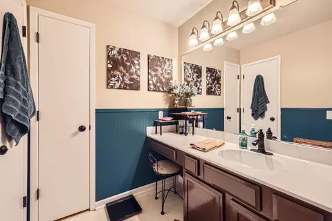 3803 Laurel Ct, Eagan, MN 55122 photo 14