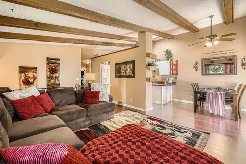 3803 Laurel Ct, Eagan, MN 55122 photo 5
