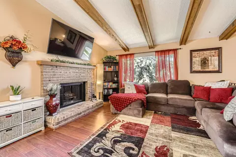 3803 Laurel Ct, Eagan, MN 55122 photo 3