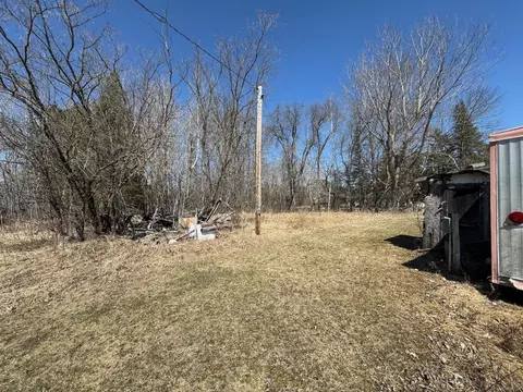 467 Elm St NW, Tenstrike, MN 56683