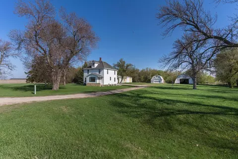 15393 150th St, Fergus Falls, MN 56537
