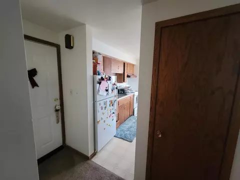 Entry Way - 1710 11th Ave S, Saint Cloud, MN 56301 photo 4 of 4