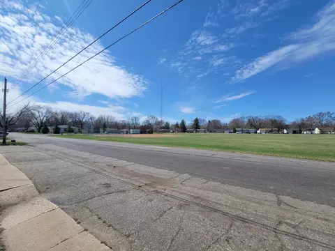 Exterior - 1710 11th Ave S, Saint Cloud, MN 56301 photo 9 of 10