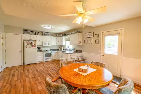 501 Central Ave S, Mapleton, MN 56065 photo 3