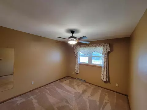 821 11th St SE, Saint Cloud, MN 56304 photo 20